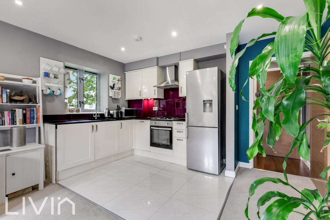 1 bed apartment for sale in Lower Coombe Street, Croydon 4