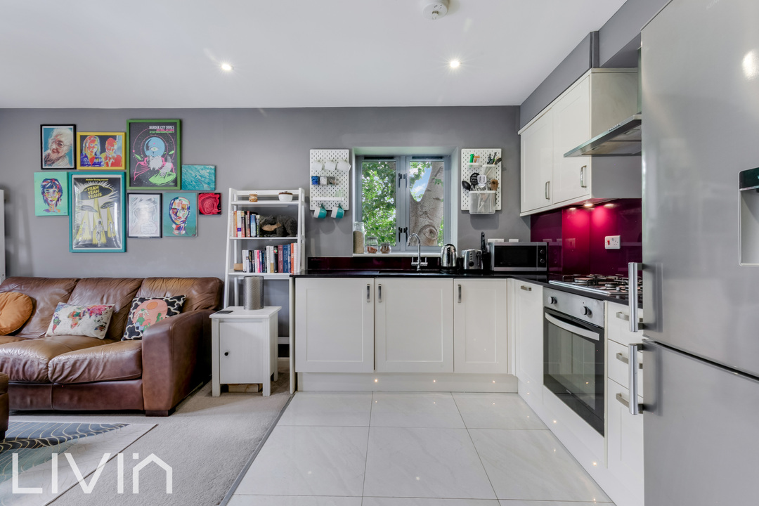 1 bed apartment for sale in Lower Coombe Street, Croydon 7