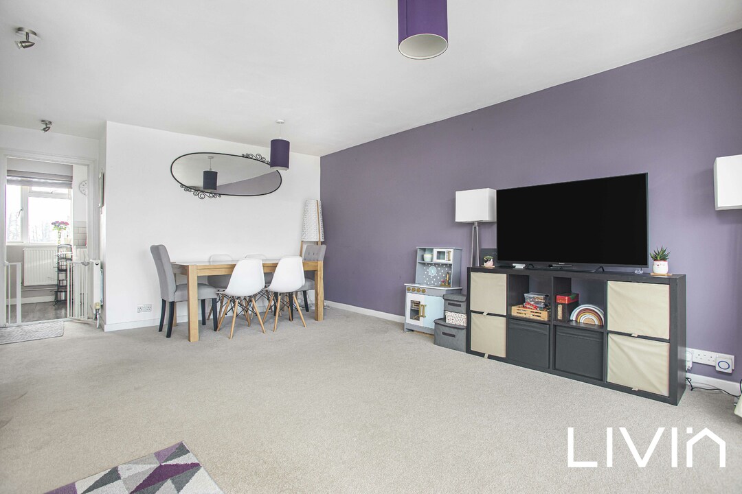 4 bed terraced house for sale in Waldronhyrst, South Croydon 4