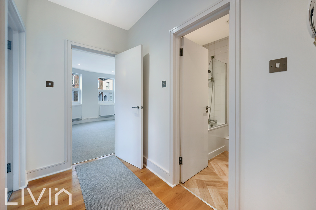 1 bed apartment for sale in Eardley Road, London 2