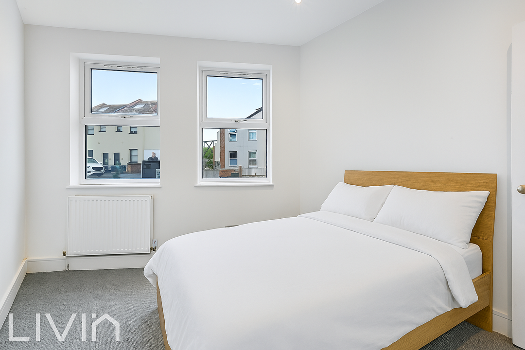 1 bed apartment for sale in Eardley Road, London 3