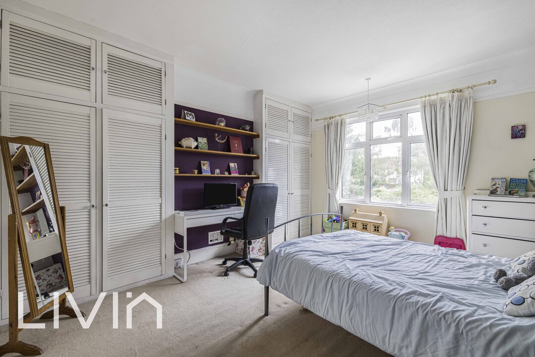 4 bed terraced house for sale in Ashburton Avenue, Croydon  - Property Image 15