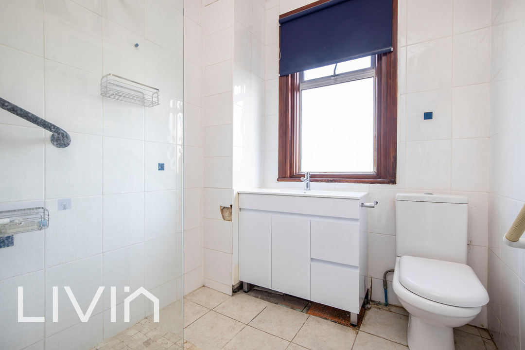 3 bed terraced house for sale in Everton Road, Croydon 9