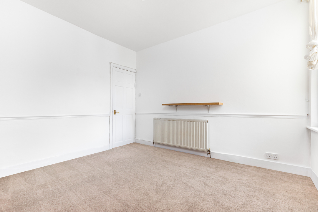 2 bed terraced house for sale in Vicarage Road, Croydon 6