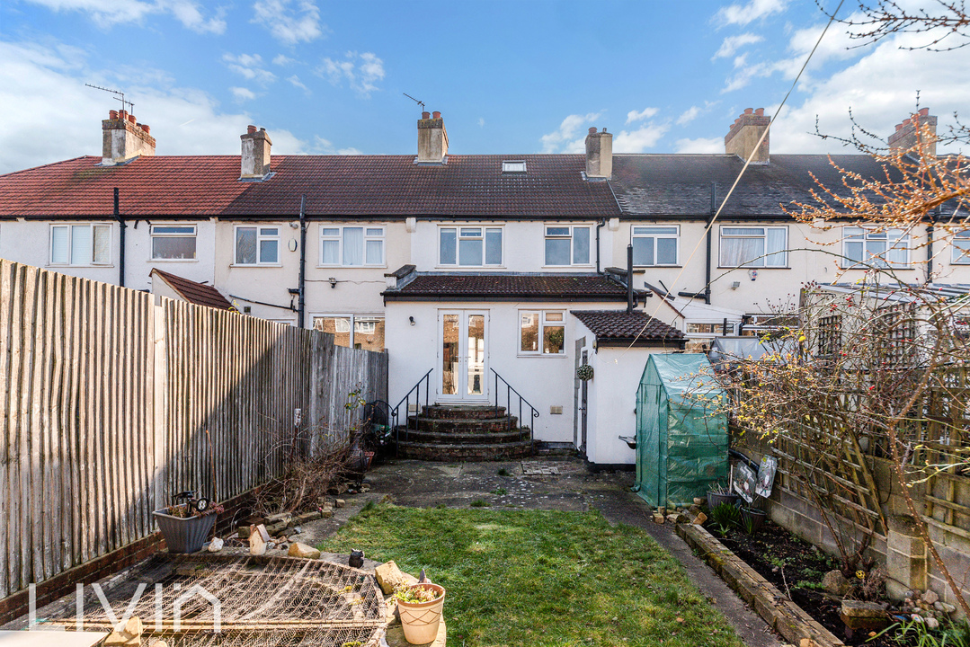 3 bed house for sale in Davidson Road, Croydon 6