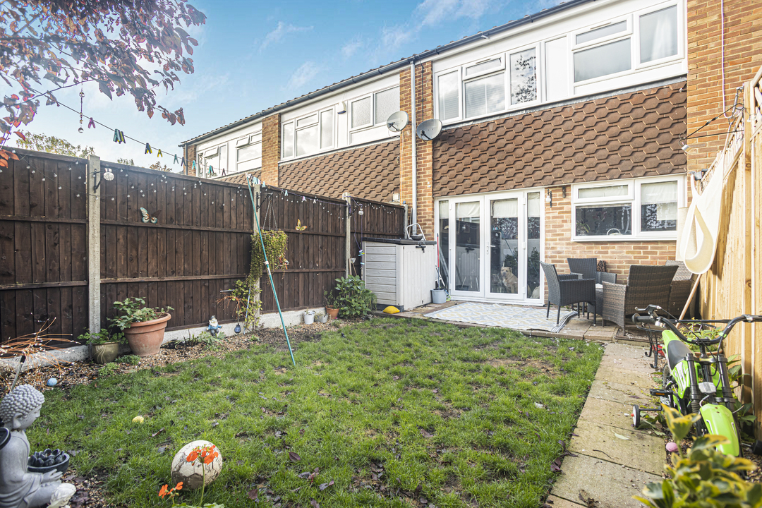 3 bed terraced house for sale in Court Wood Lane, Croydon  - Property Image 6