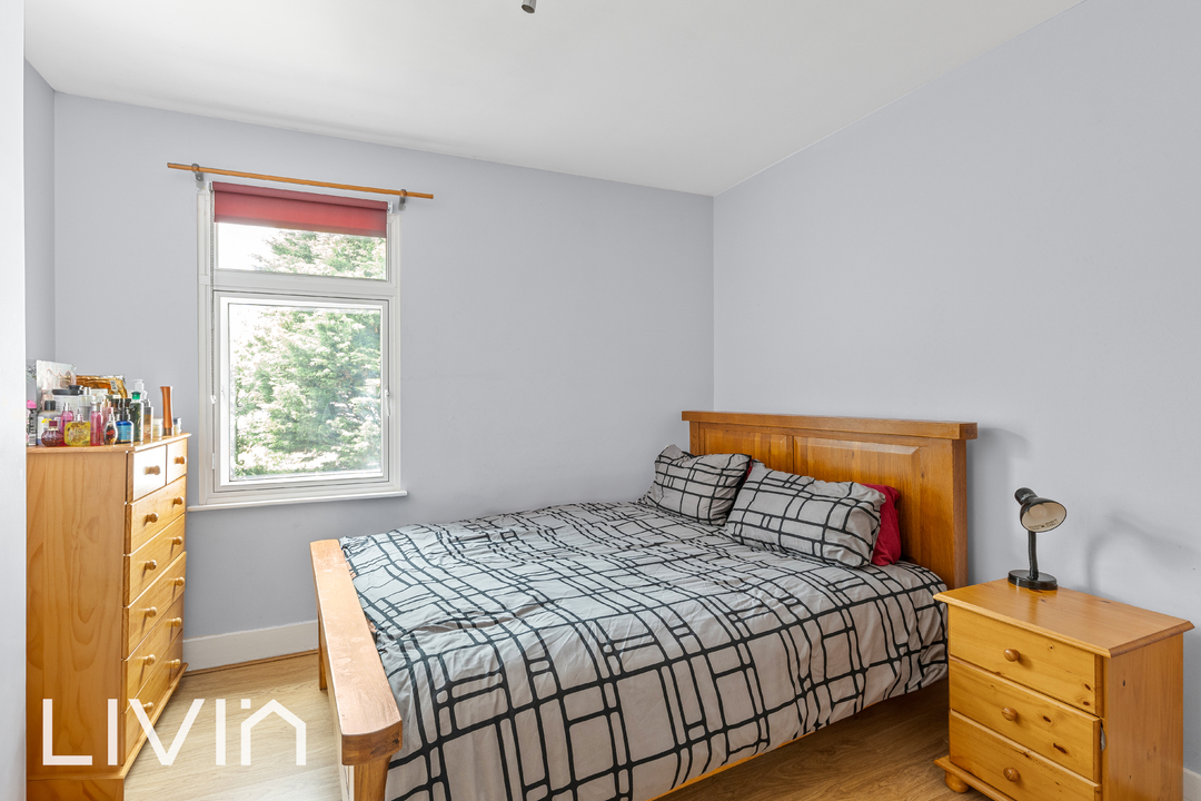 1 bed apartment for sale in Davidson Road, Croydon 12