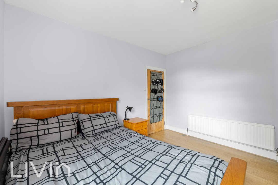 1 bed apartment for sale in Davidson Road, Croydon 10