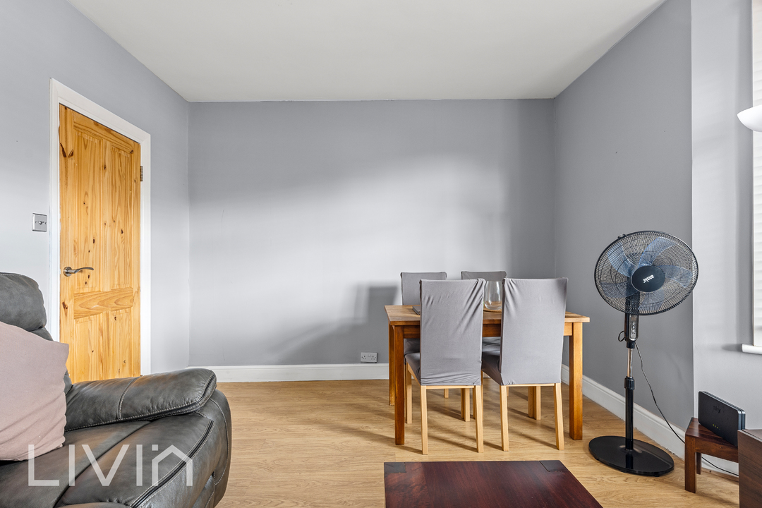 1 bed apartment for sale in Davidson Road, Croydon 4