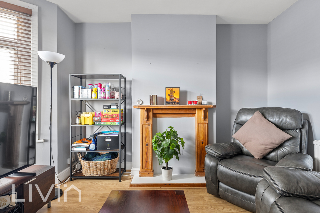 1 bed apartment for sale in Davidson Road, Croydon 2