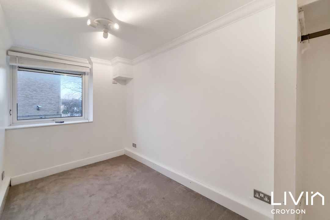 2 bed apartment to rent in Bramley Hill, South Croydon  - Property Image 6