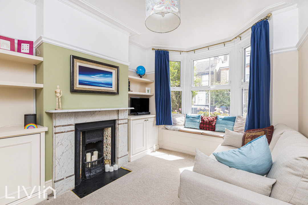 3 bed terraced house for sale in Benson Road, Croydon  - Property Image 2