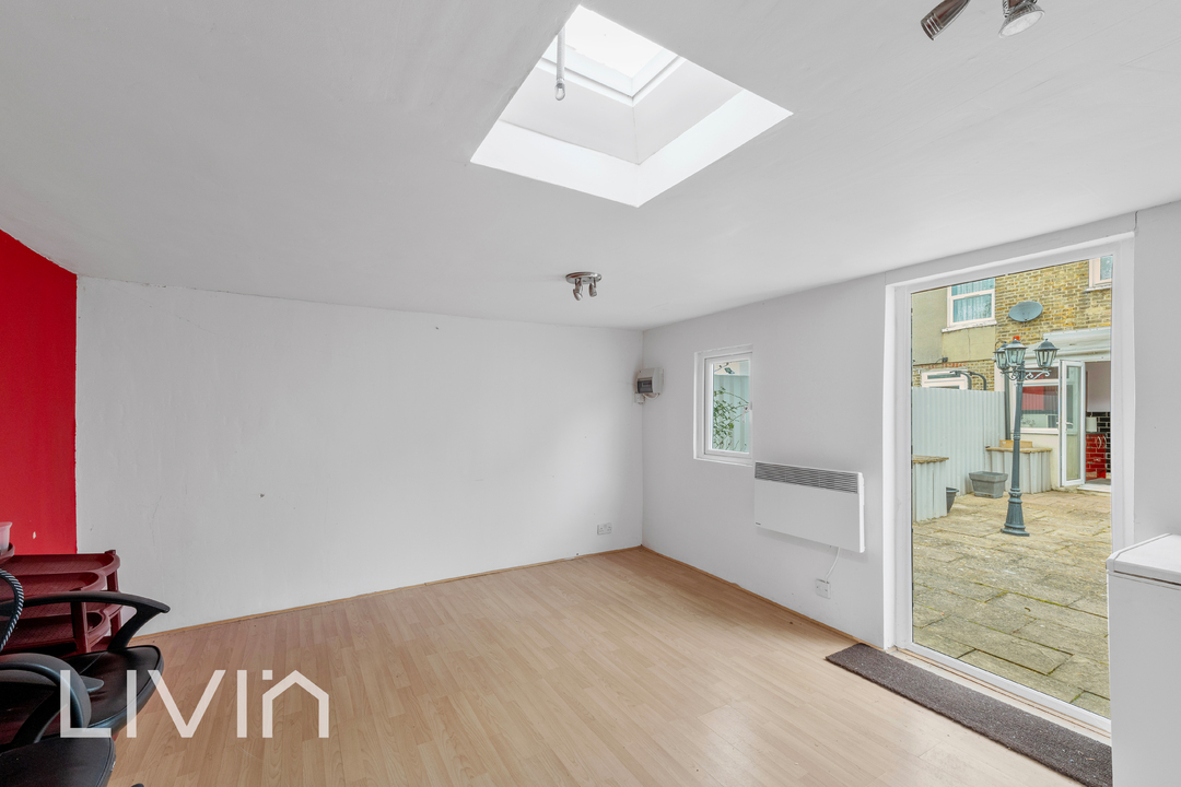 3 bed semi-detached house for sale in Elmwood Road, Croydon 12