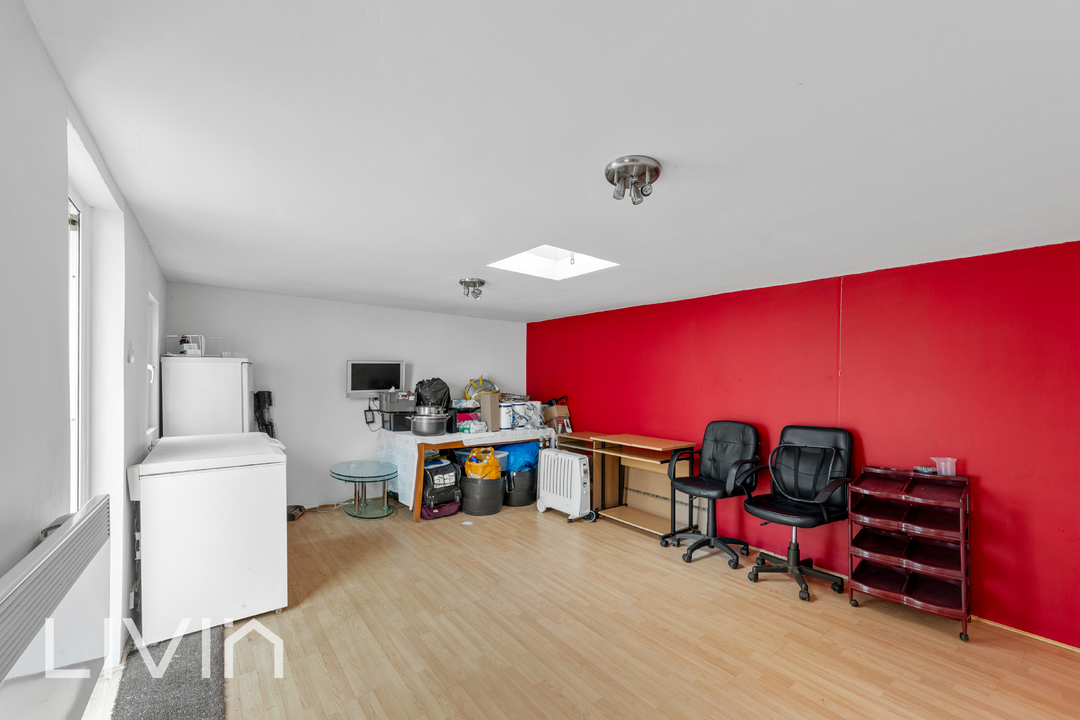 3 bed semi-detached house for sale in Elmwood Road, Croydon  - Property Image 12