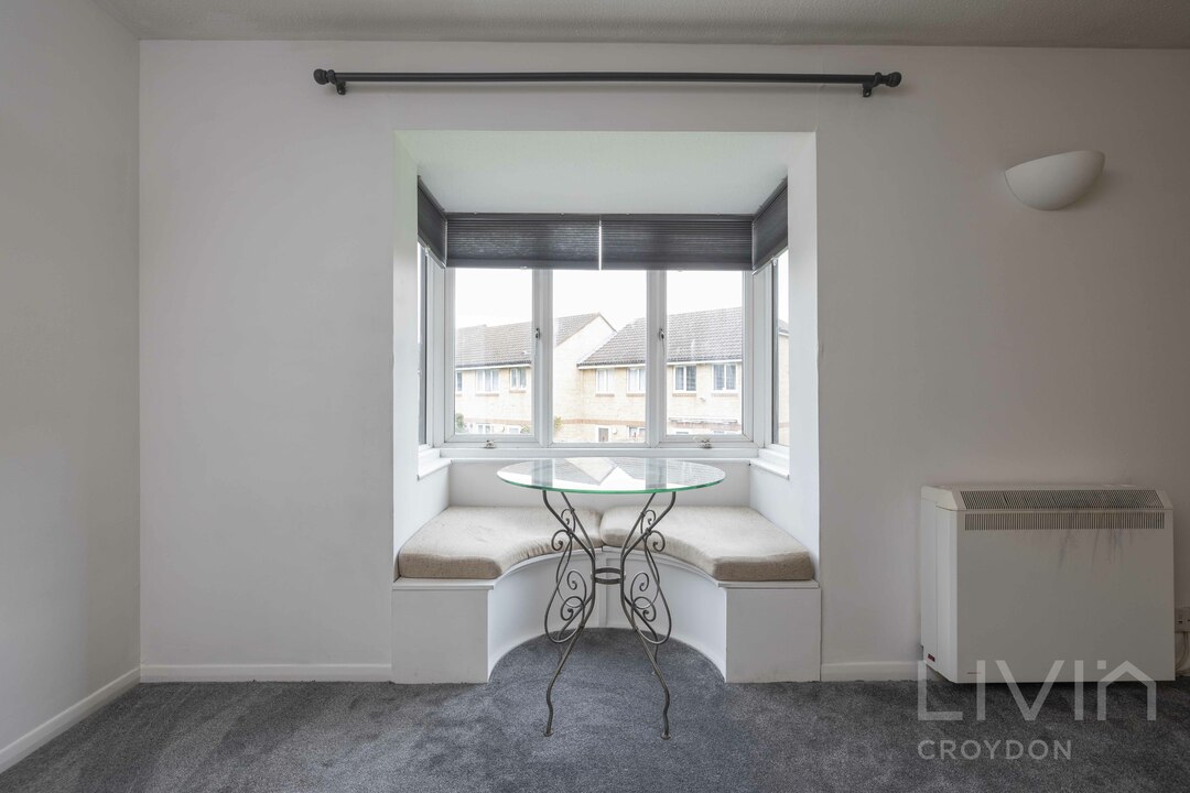 Apartment to rent in Redgrave Close, Croydon  - Property Image 6