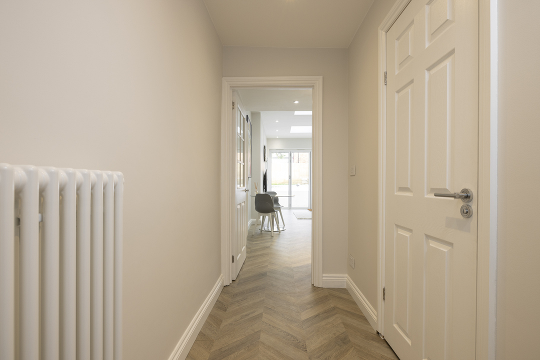 2 bed apartment to rent in Howberry Road, Thornton Heath 7