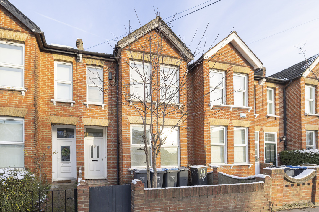 2 bed apartment to rent in Howberry Road, Thornton Heath  - Property Image 1