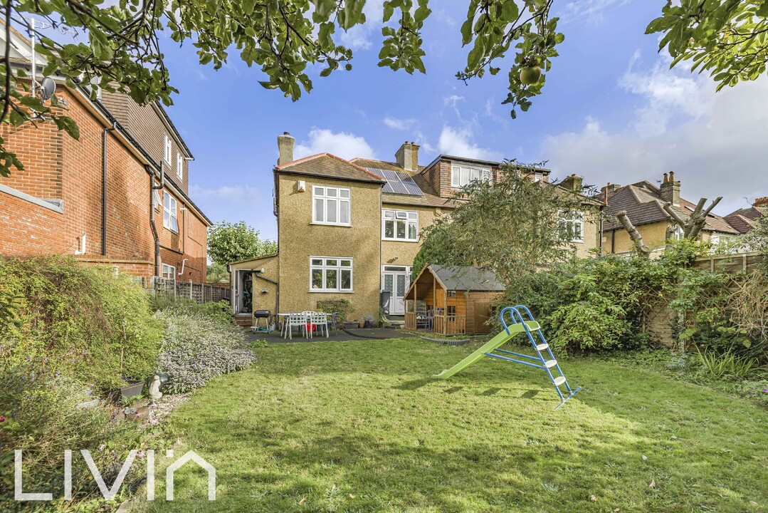 4 bed semi-detached house for sale in Northampton Road, Croydon 7