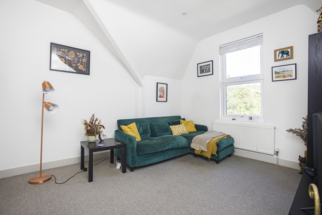 1 bed apartment for sale in Croham Road, South Croydon  - Property Image 2