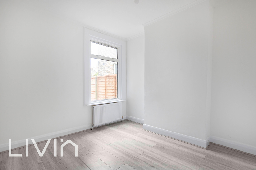 3 bed terraced house for sale in Fairholme Road, Croydon  - Property Image 4