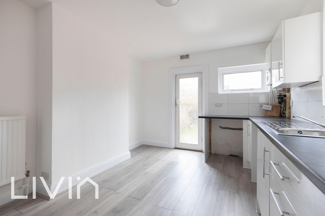 3 bed terraced house for sale in Fairholme Road, Croydon  - Property Image 5