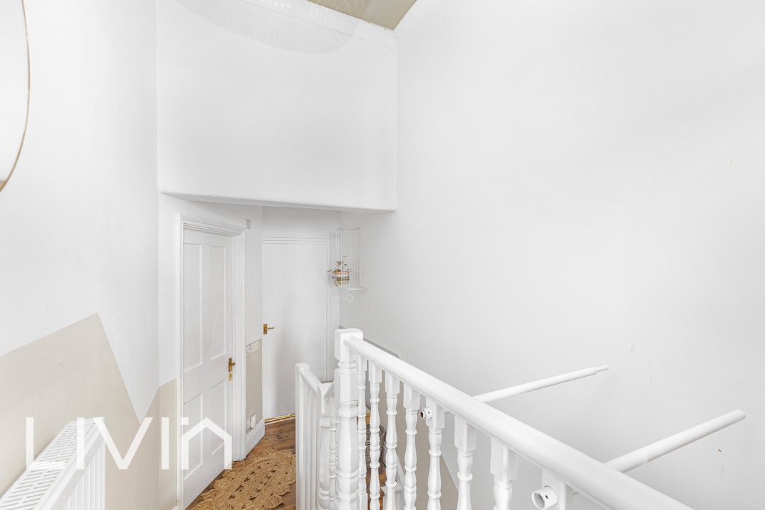 2 bed apartment for sale in Beulah Road, Thornton Heath  - Property Image 12