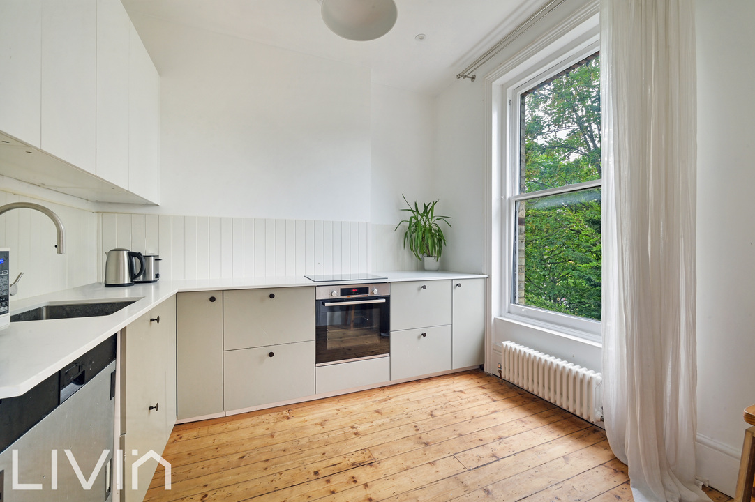 2 bed apartment for sale in Warham Road, Croydon  - Property Image 5