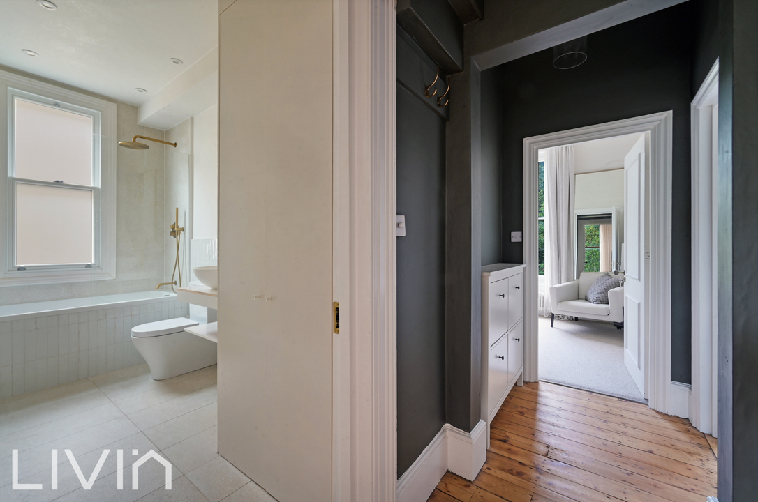 2 bed apartment for sale in Warham Road, Croydon  - Property Image 9