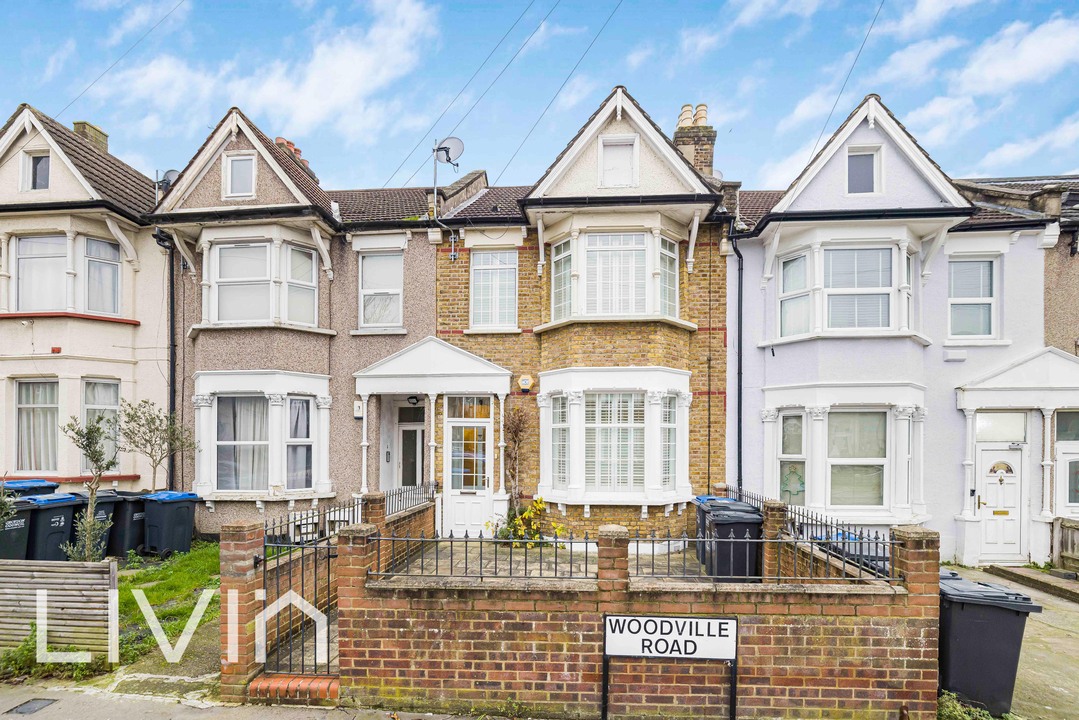 4 bed terraced house for sale in Woodville Road, Thornton Heath  - Property Image 1