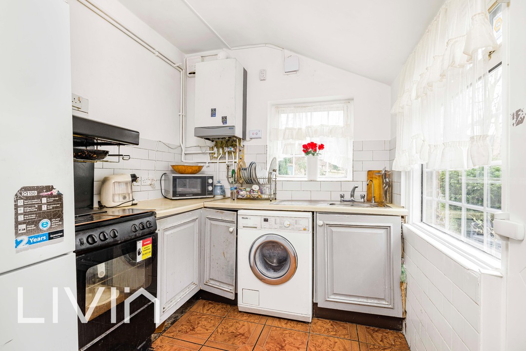 4 bed terraced house for sale in Woodville Road, Thornton Heath  - Property Image 8