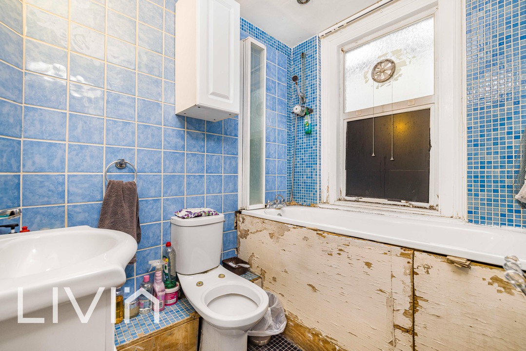 4 bed terraced house for sale in Woodville Road, Thornton Heath  - Property Image 14