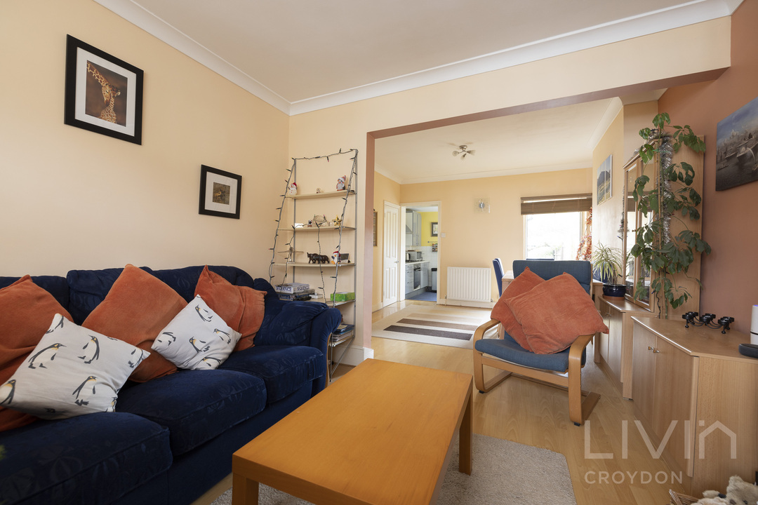 3 bed end of terrace house for sale in Rymer Road, Croydon  - Property Image 4