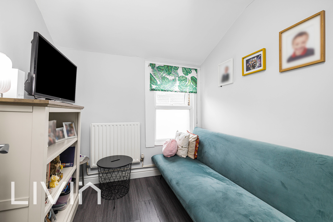 4 bed maisonette for sale in Wolfington Road, London  - Property Image 17