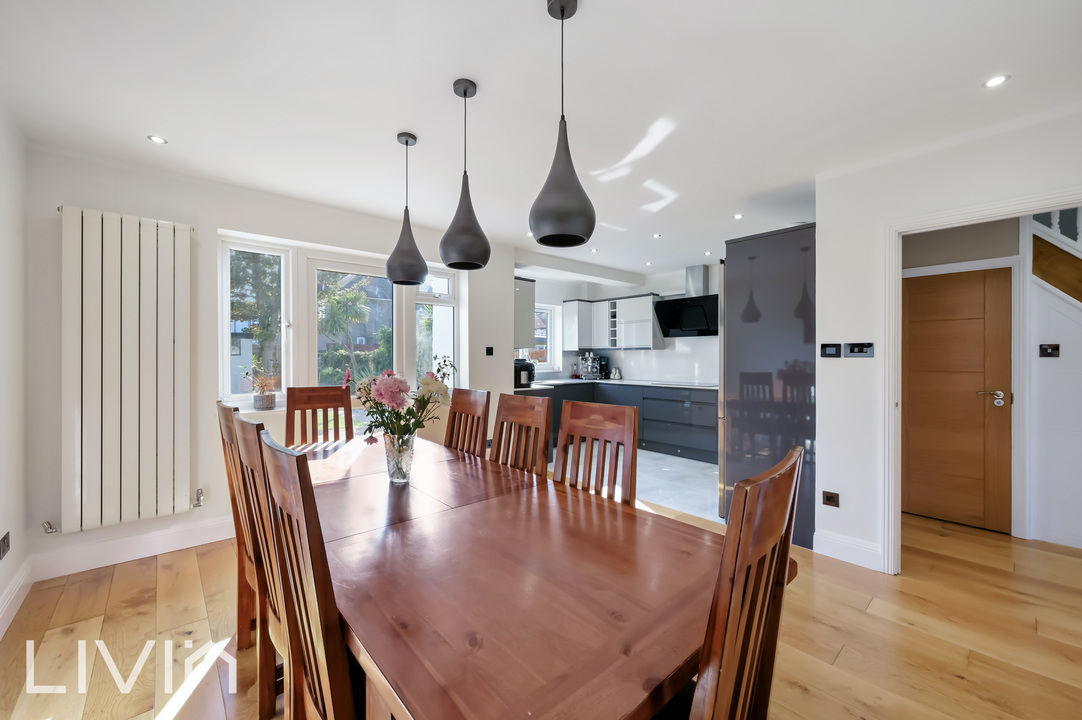 4 bed house for sale in Stanford Road, London  - Property Image 2