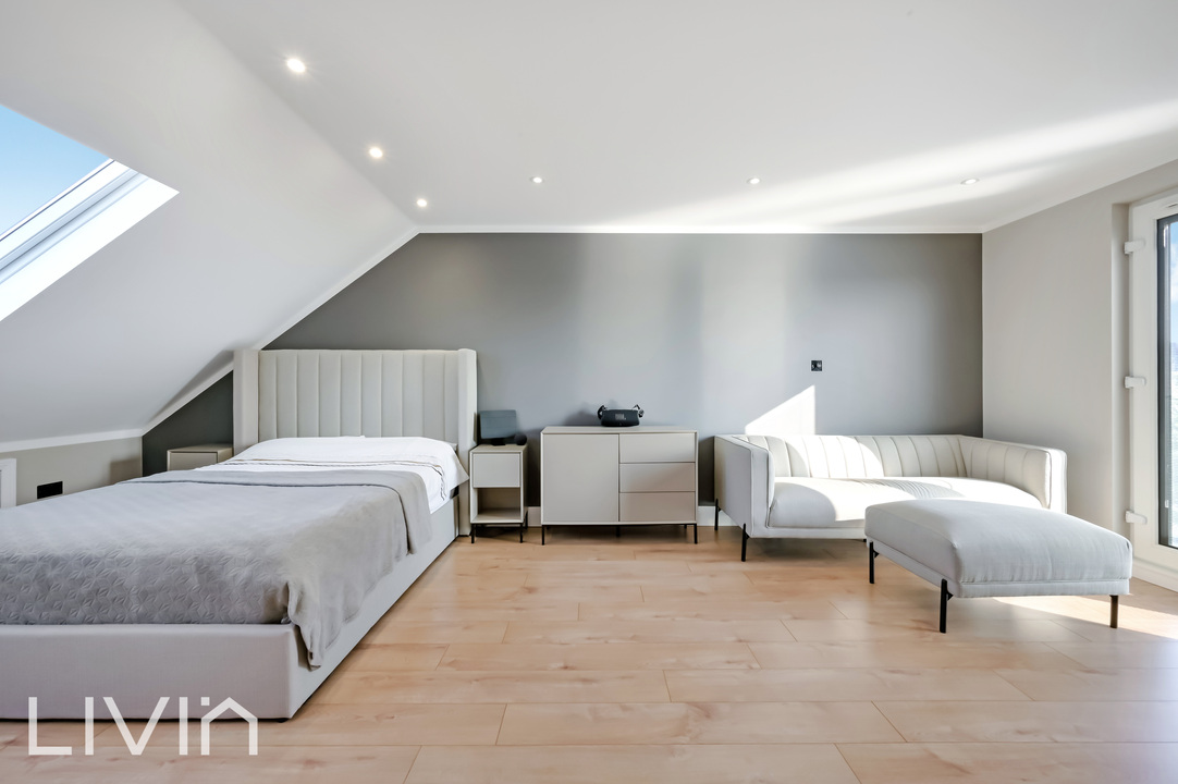 4 bed house for sale in Stanford Road, London 9