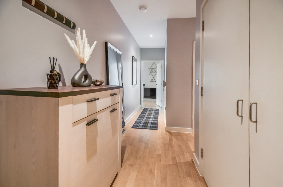 2 bed apartment for sale in Cross Road, Croydon 2