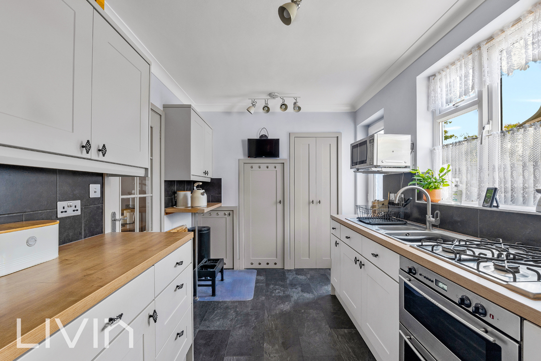 3 bed terraced house for sale in Longhurst Road, Croydon  - Property Image 7