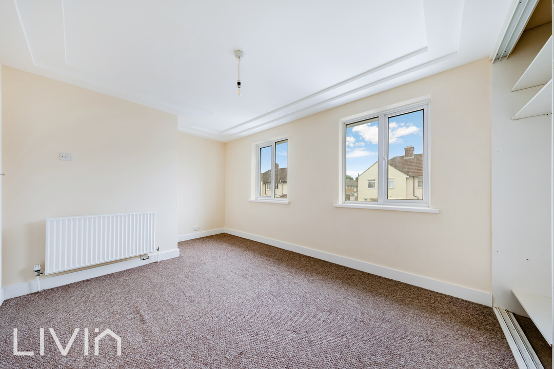 2 bed terraced house to rent in Coldharbour Road, Croydon 8