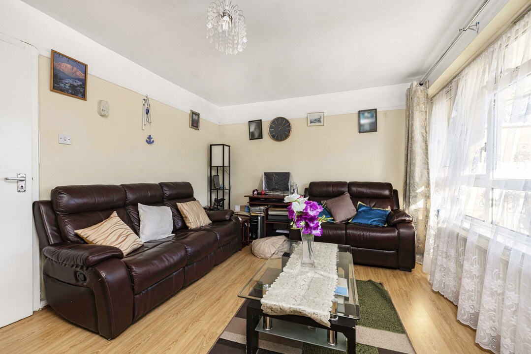 2 bed apartment for sale in Selhurst Place, London  - Property Image 8