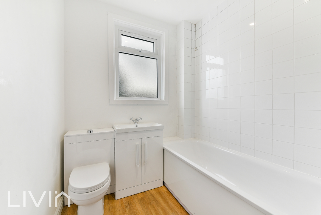 3 bed terraced house for sale in Stratford Road, Thornton Heath  - Property Image 9