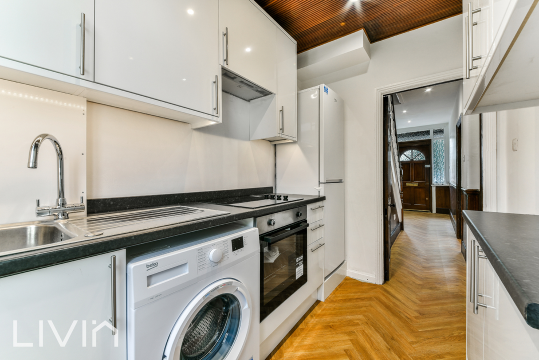 3 bed terraced house for sale in Stratford Road, Thornton Heath  - Property Image 7