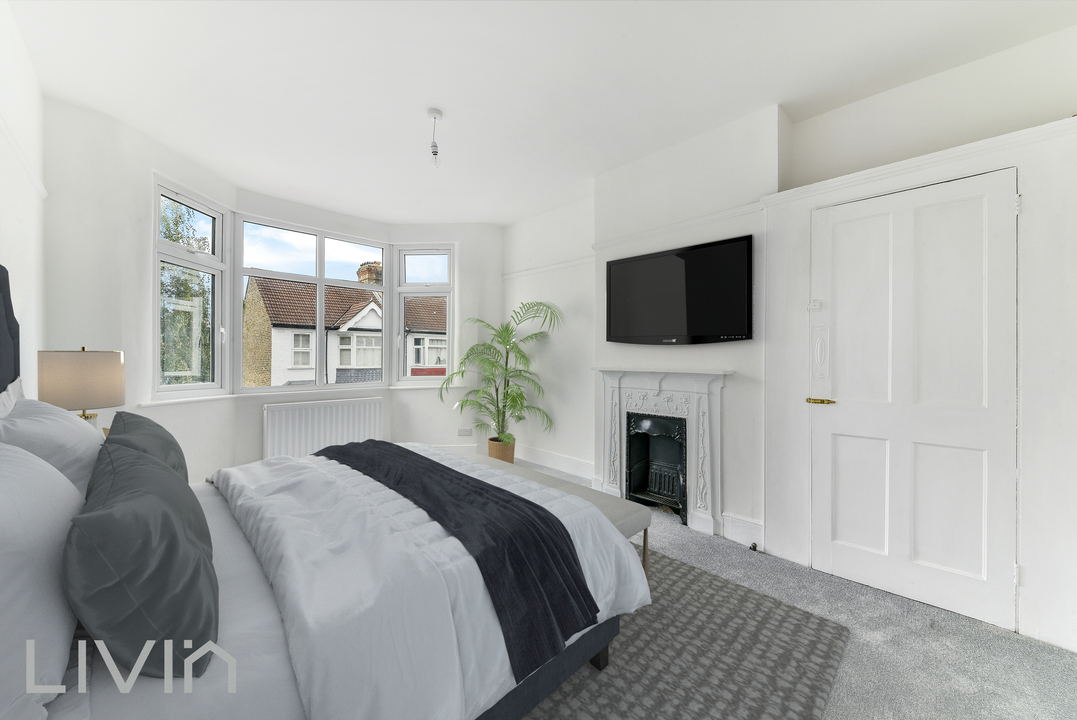 3 bed terraced house for sale in Stratford Road, Thornton Heath  - Property Image 12