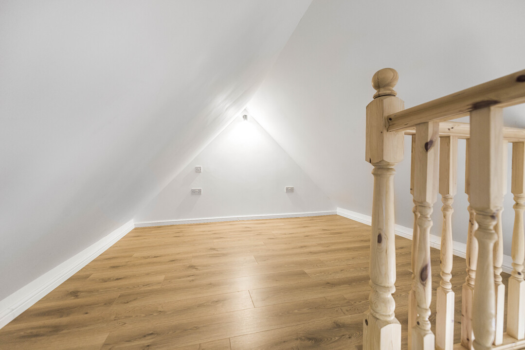 1 bed apartment to rent, Croydon 12