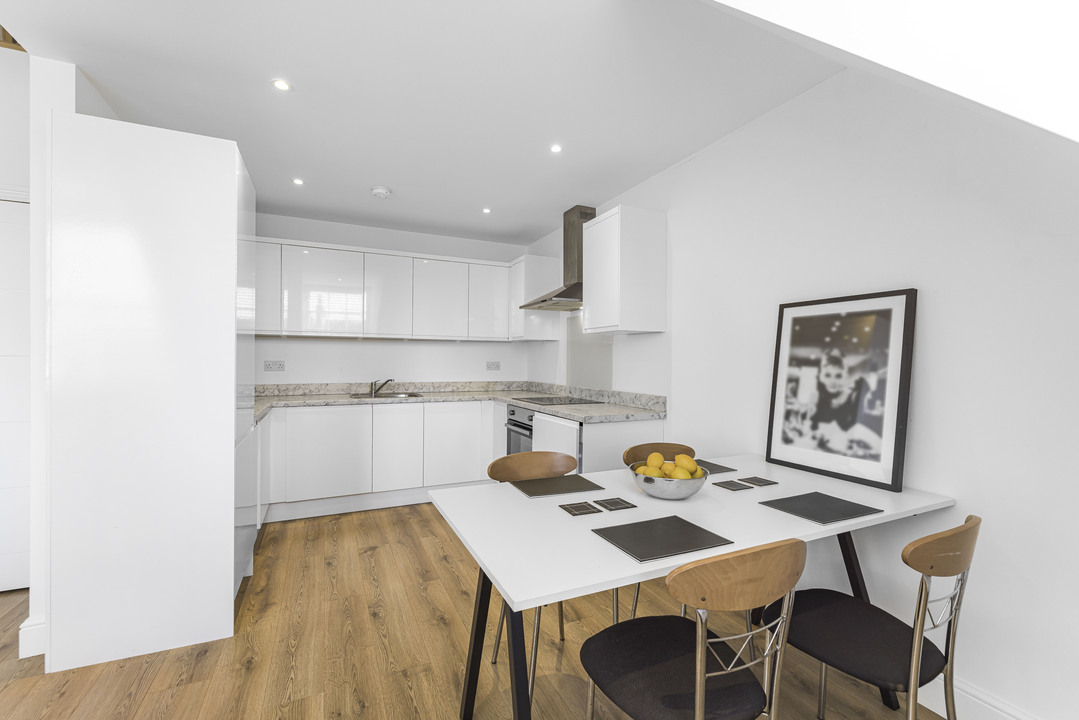 1 bed apartment to rent, Croydon 4