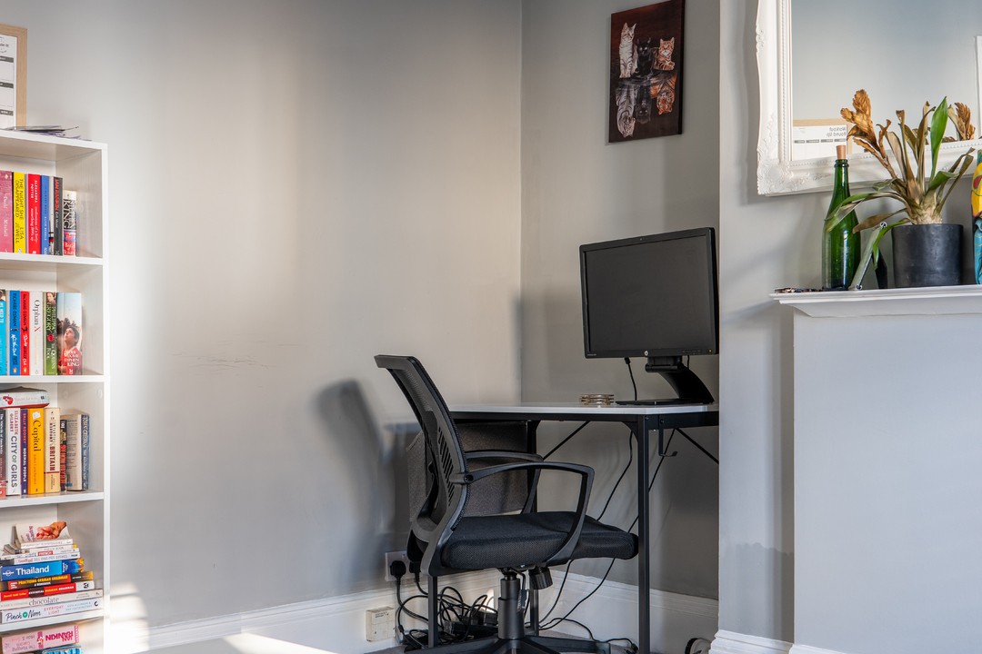 1 bed apartment for sale in Southbridge Road, Croydon 9