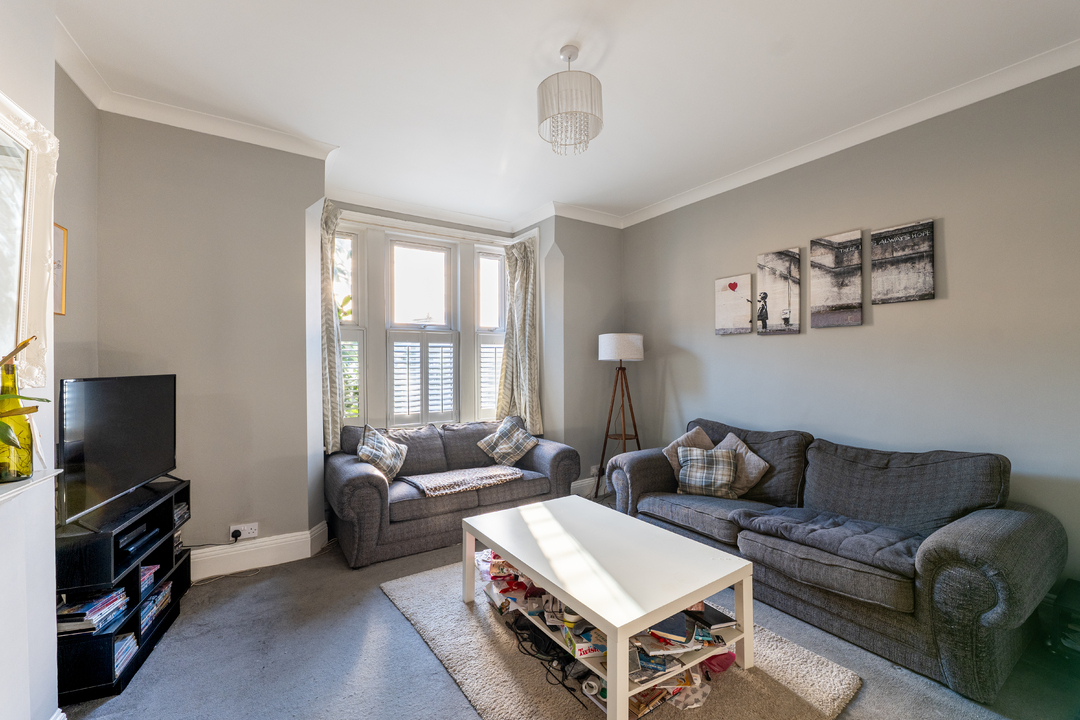 1 bed apartment for sale in Southbridge Road, Croydon 3