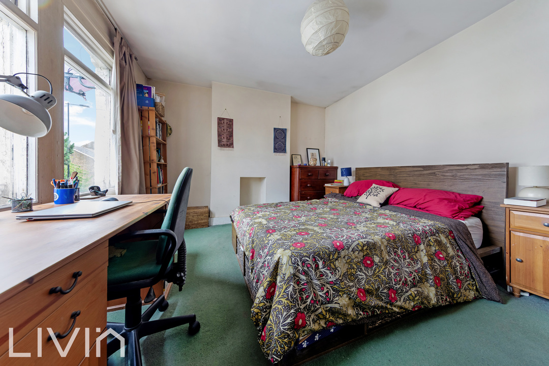 3 bed terraced house for sale in Southbridge Road, Croydon 6