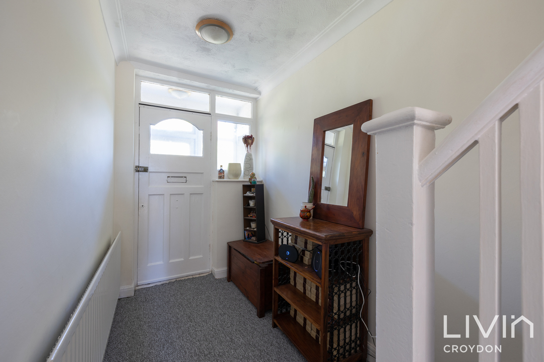3 bed terraced house for sale in Canham Road, London  - Property Image 12