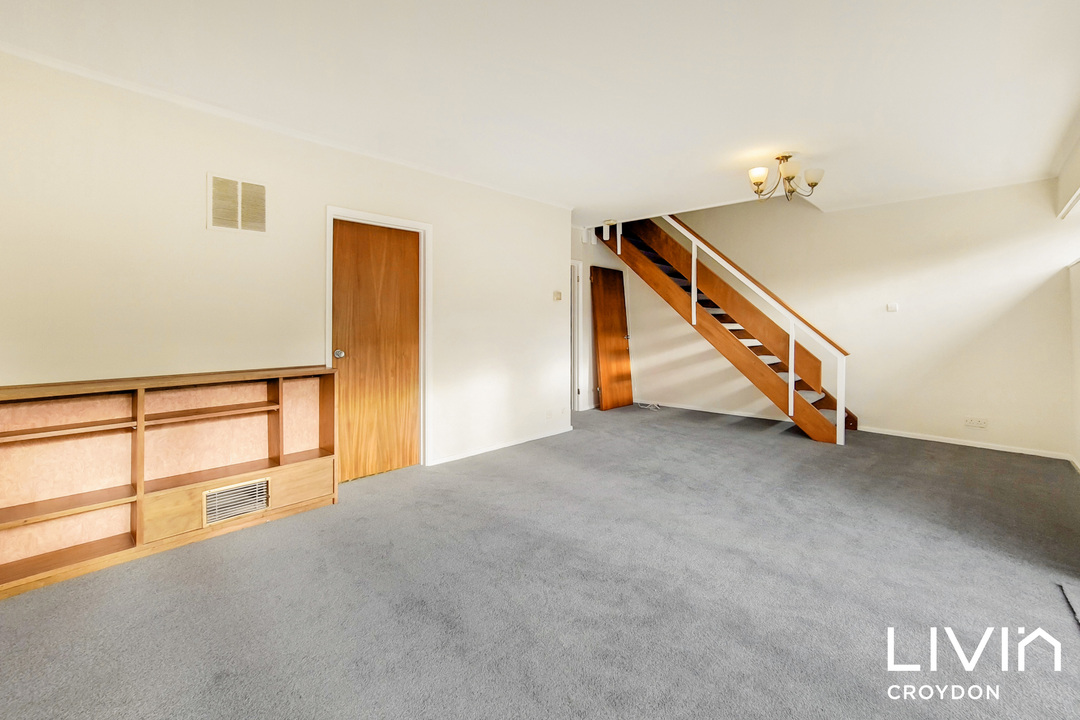 3 bed terraced house to rent in Bracewood Gardens, Croydon  - Property Image 5