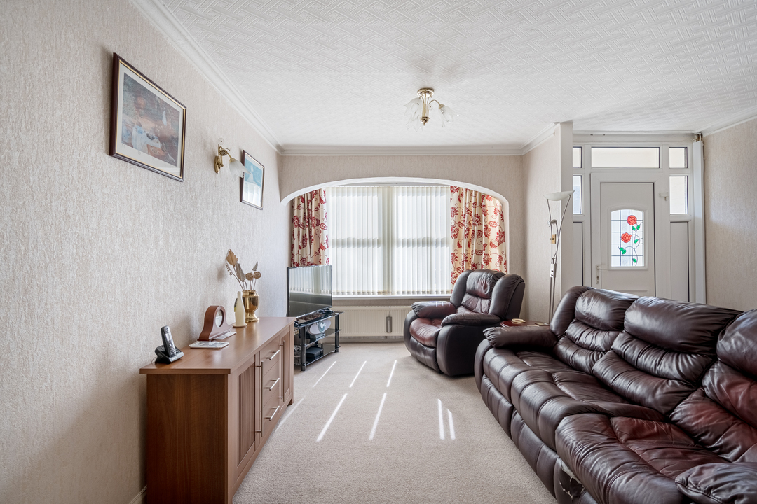 2 bed terraced house for sale in Sutherland Road, Croydon  - Property Image 3